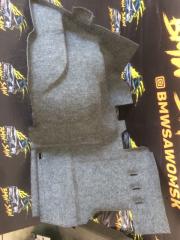 Обшивка багажника задняя правая BMW 3 1995