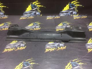 Верхний пластик радиатора BMW 3 2001