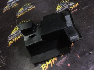 Пластик багажника BMW 3 2002