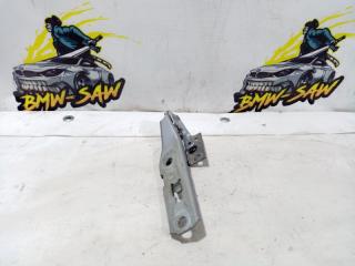 Петля капота audi a4 2005 контрактная Петля капота audi a4 2005