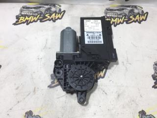 Мотор стеклоподъемника задний правый audi a4 2004