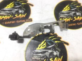 Фото запчасти кронштейн audi a4 2004 контрактная запчасть Запчасть кронштейн audi a4 2004