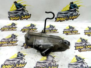 Кронштейн двигателя левый audi 80 1993 контрактная Кронштейн двигателя левый audi 80 1993