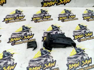 Уплотнитель стекла передний левый audi A6 1995 контрактная Уплотнитель стекла передний левый audi A6 1995