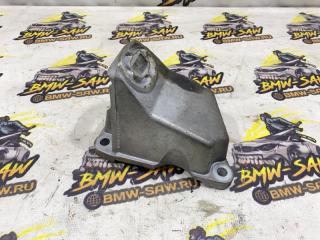 Кронштейн двигателя левый audi A6 1995 контрактная Кронштейн двигателя левый audi A6 1995