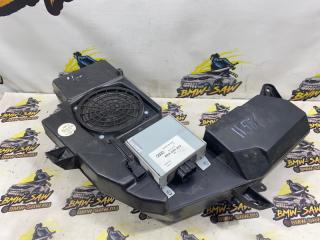 Усилитель Hi-Fi Audi a4 2004