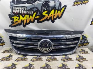 Запчасть решетка радиатора передняя VOLKSWAGEN Tiguan 2011