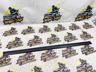 Молдинг на дверь задний правый audi 80 1994 Б/У Молдинг на дверь задний правый audi 80 1994