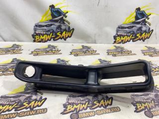 Накладка передняя правая audi 80 1994 Б/У Накладка передняя правая audi 80 1994