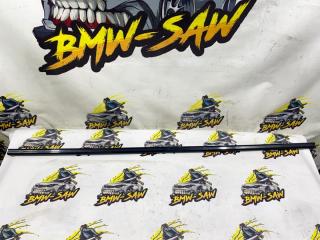 Молдинг на дверь правый BMW 3 2002 контрактная Молдинг на дверь правый BMW 3 2002