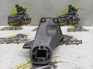 Кронштейн двигателя правый audi A6 1997 контрактная Кронштейн двигателя правый audi A6 1997