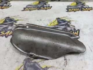 Тепловая защита левая audi 80 2000 контрактная Тепловая защита левая audi 80 2000