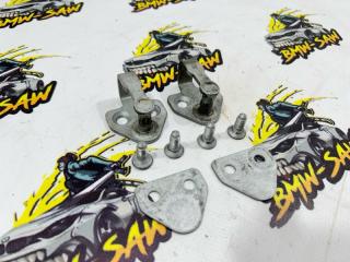 Ответная часть замка audi 80 2000