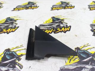 Уголок зеркала передний правый audi 80 1994