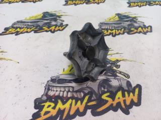 Крепление запасного колеса audi 80 1994