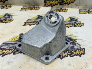 Кронштейн двигателя audi 80 1993 контрактная Кронштейн двигателя audi 80 1993