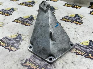 Кронштейн двигателя левый audi A6 2000 контрактная Кронштейн двигателя левый audi A6 2000