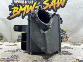 Корпус воздушного фильтра audi A6 2000