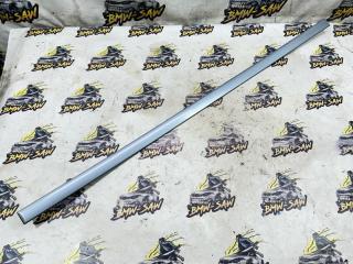 Молдинг на дверь передний левый audi A6 2000 контрактная Молдинг на дверь передний левый audi A6 2000