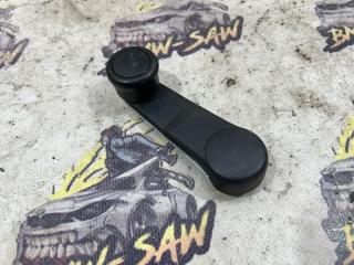 Ручка стеклоподъемника задняя правая audi 80 1994