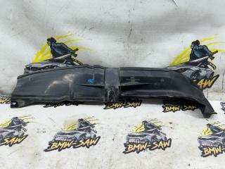 Пыльник крыла передний правый audi 80 1994