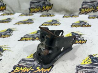 Кронштейн подушки двс передний TOYOTA Carina контрактная Кронштейн подушки двс передний TOYOTA Carina