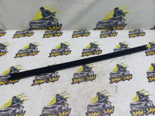 Уплотнитель стекла передний левый BMW X3 2012 контрактная Уплотнитель стекла передний левый BMW X3 2012