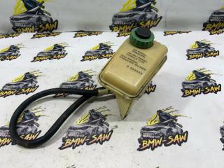 Бачок гидроусилителя audi A6 1996