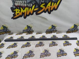 Молдинг на дверь передний правый BMW 3 1997 контрактная Молдинг на дверь передний правый BMW 3 1997