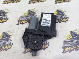 Мотор стеклоподъемника задний правый audi a4 2004