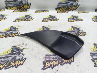 Уголок зеркала левый audi a4 2004