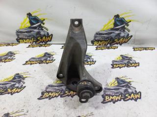 Кронштейн АКПП правый audi s6 2001