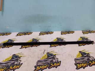 Уплотнитель стекла передний левый audi a4 2003 контрактная Уплотнитель стекла передний левый audi a4 2003