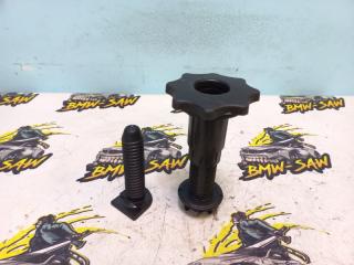 Крепление запасного колеса audi a4 2003