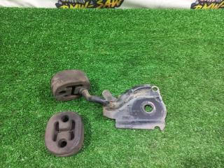 Фото запчасти кронштейн глушителя volkswagen Passat 2010 контрактная запчасть Запчасть кронштейн глушителя volkswagen Passat 2010