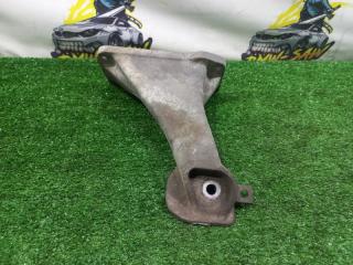 Кронштейн двигателя правый BMW X5 2005 контрактная Кронштейн двигателя правый BMW X5 2005