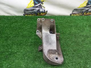 Кронштейн двигателя левый BMW X5 2005 контрактная Кронштейн двигателя левый BMW X5 2005