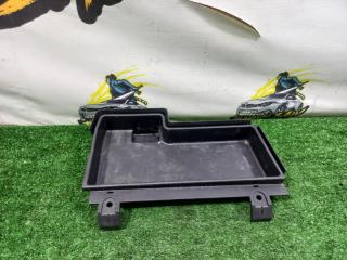 Лоток багажного отделения левый BMW 3 1999 контрактная Лоток багажного отделения левый BMW 3 1999