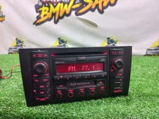 Магнитофон audi A6 2000