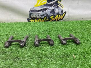 Болт привода BMW 3