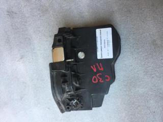 Запчасть замок боковой двери передний левый BMW