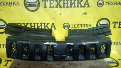 Решетка радиатора Mitsubishi Delica D:5 2007 контрактная Решетка радиатора Mitsubishi Delica D:5 2007