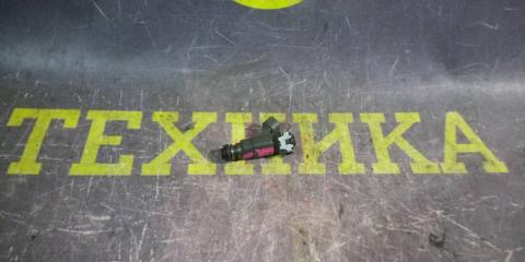 Запчасть форсунка омывателя фар Nissan