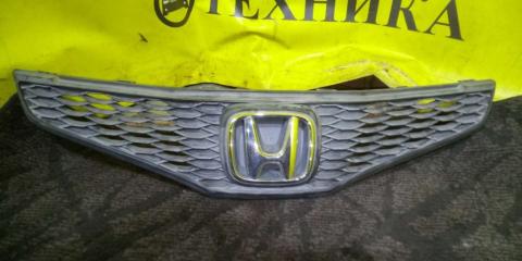Решетка радиатора Honda Fit 2007