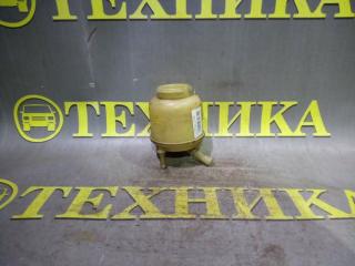 Запчасть бачок гур Nissan Bluebird