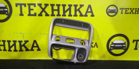 Запчасть консоль центральная Chevrolet Cruze