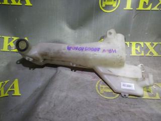 Запчасть бачок омывателя Honda HRV