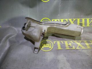 Запчасть бачок омывателя Mitsubishi Chariot