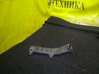 Кронштейн бампера задний правый Toyota Premio