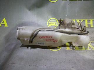 Запчасть бачок омывателя Mitsubishi Chariot